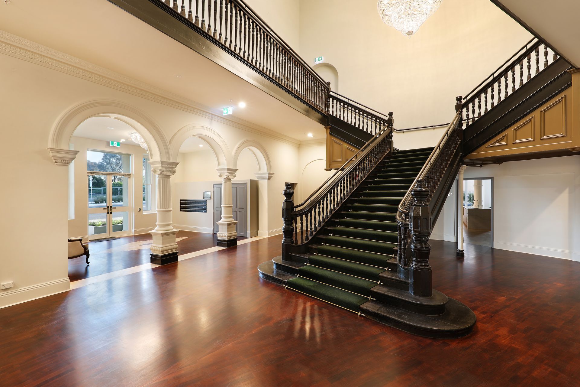 Mentone Beach Townhouses and Apartments