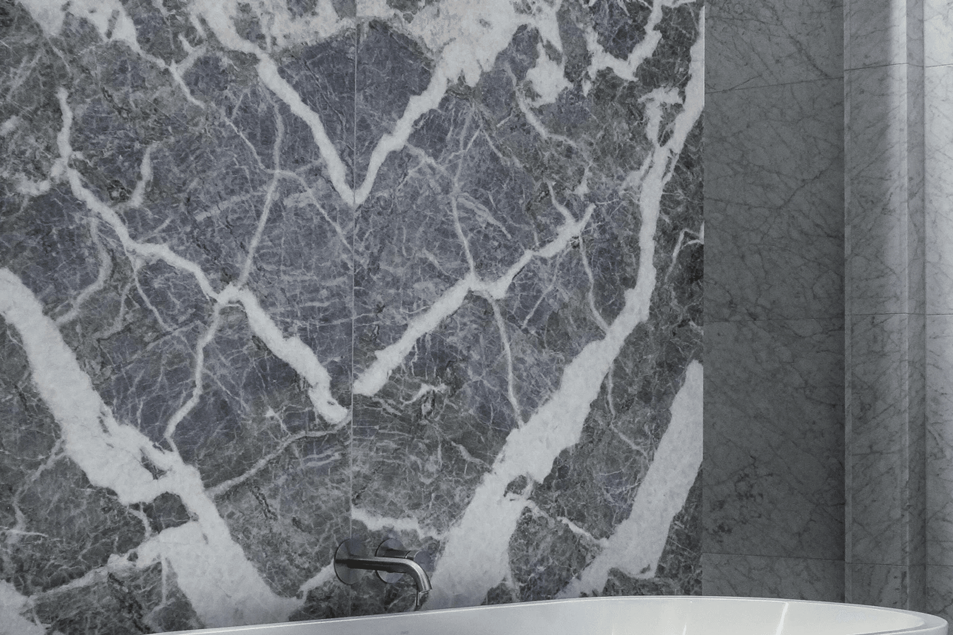 Metropolitan Apartments Display