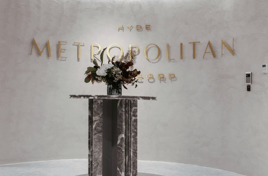 Metropolitan Apartments Display