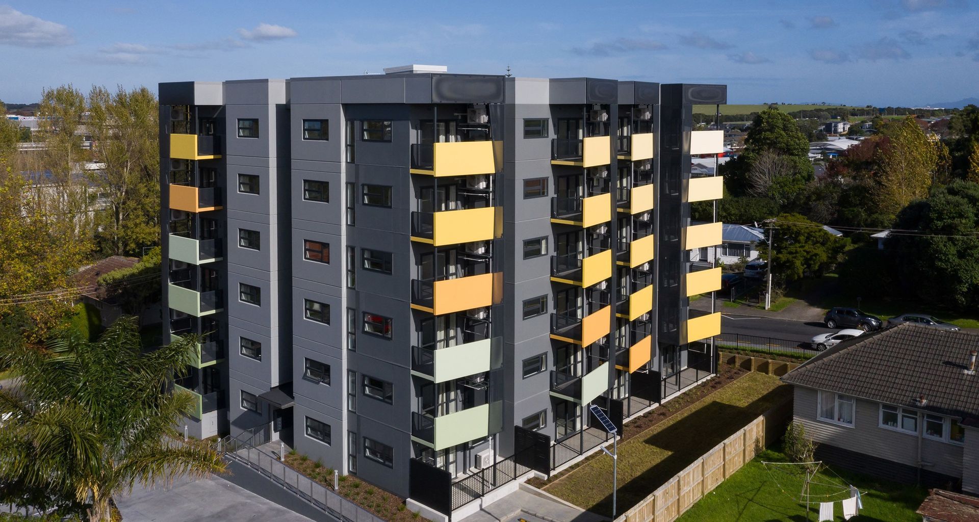 Lynton Road Apartments banner