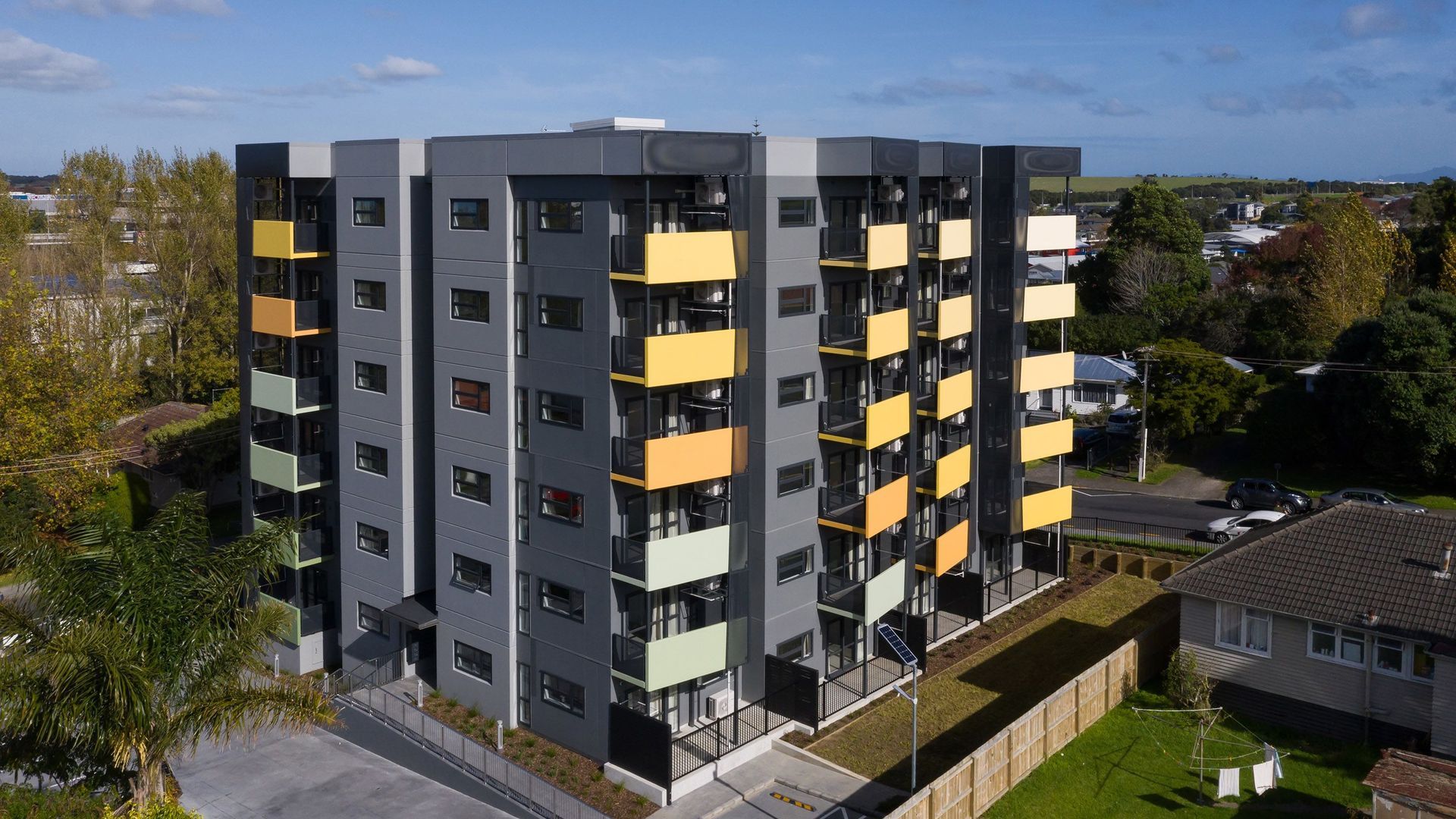 Lynton Road Apartments banner