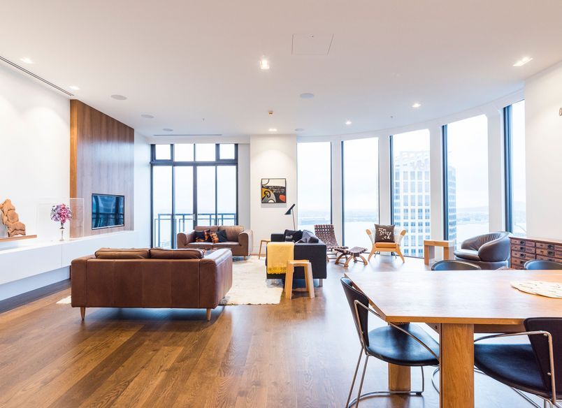 Metropolis Luxury Apartment