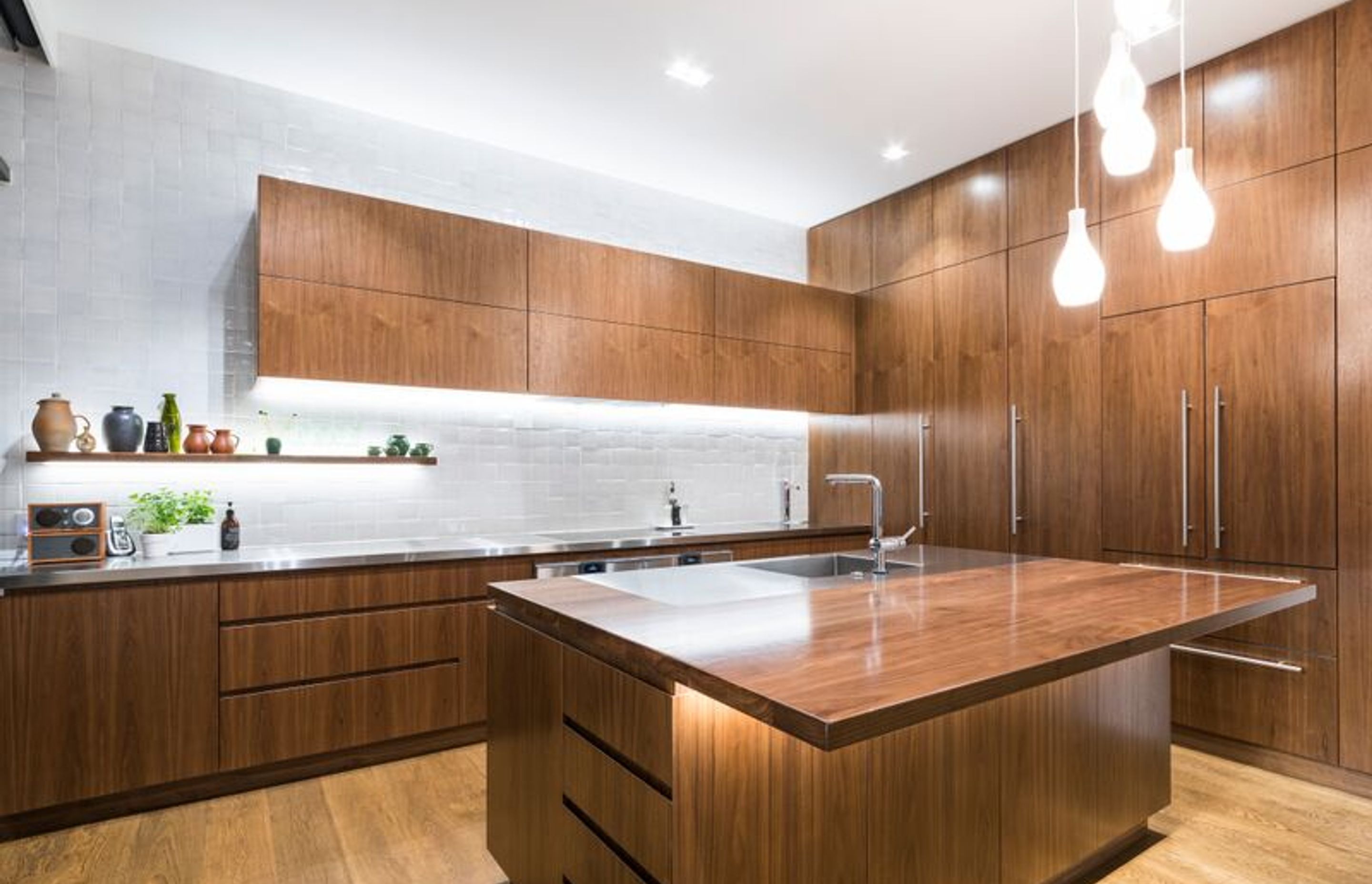 Metropolis Luxury Apartment