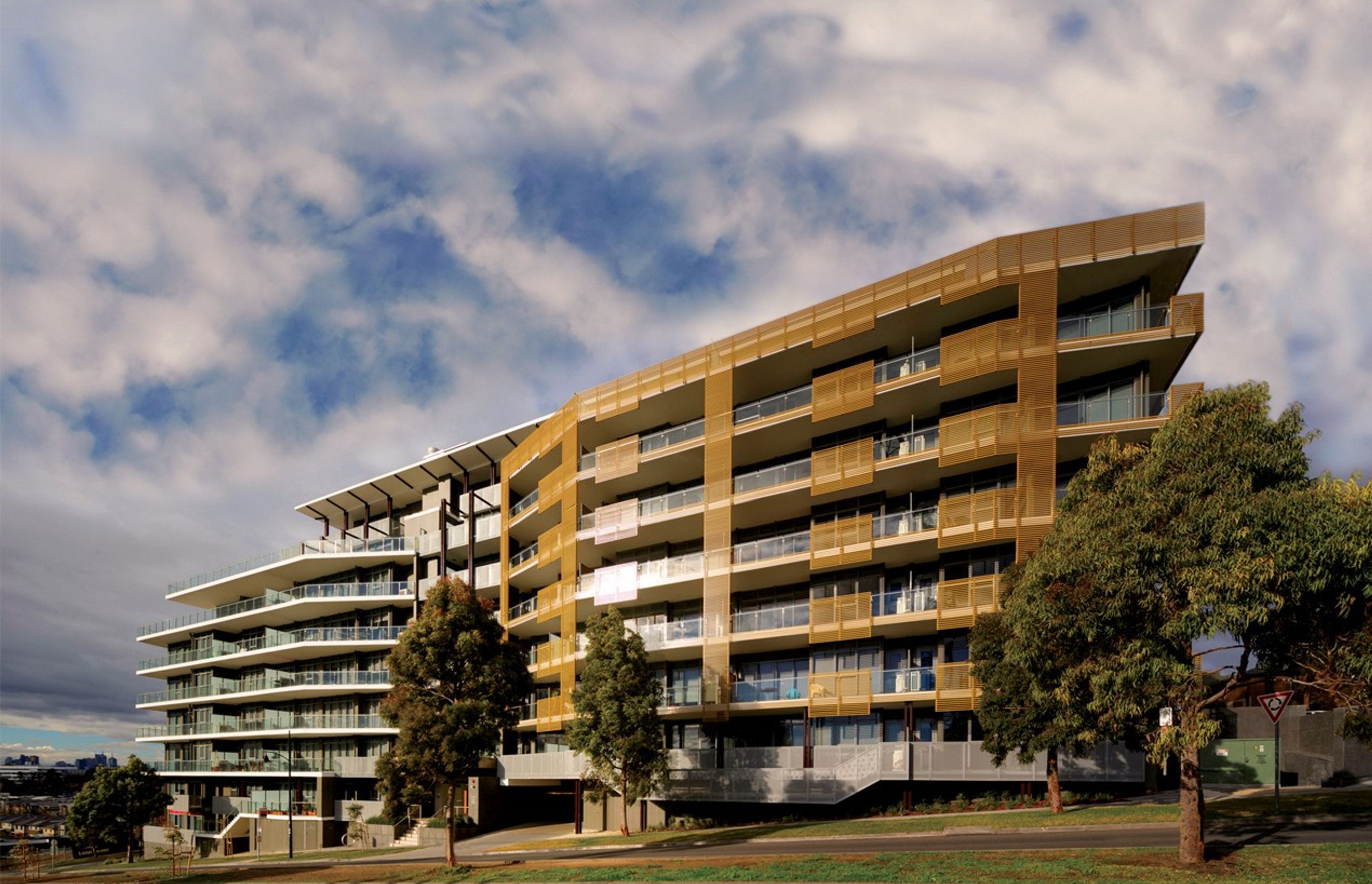 The Edge Waterview Apartments