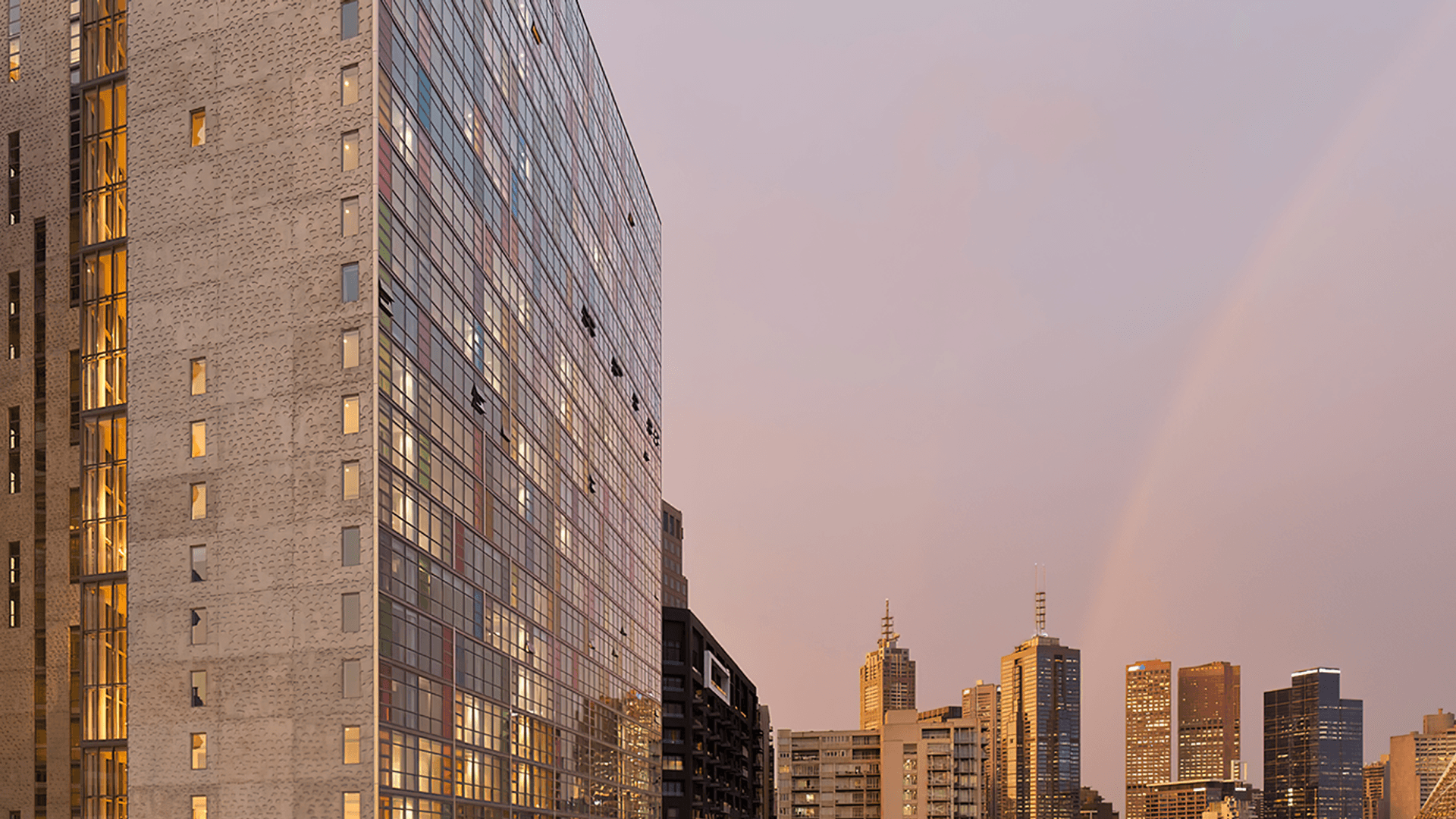 ##Triptych Penthouse Apartment, Melbourne banner