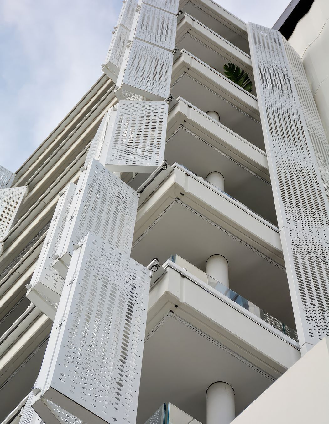 upAlexandra-Park-Apartments-7-fix-standard-scale-200x.jpg