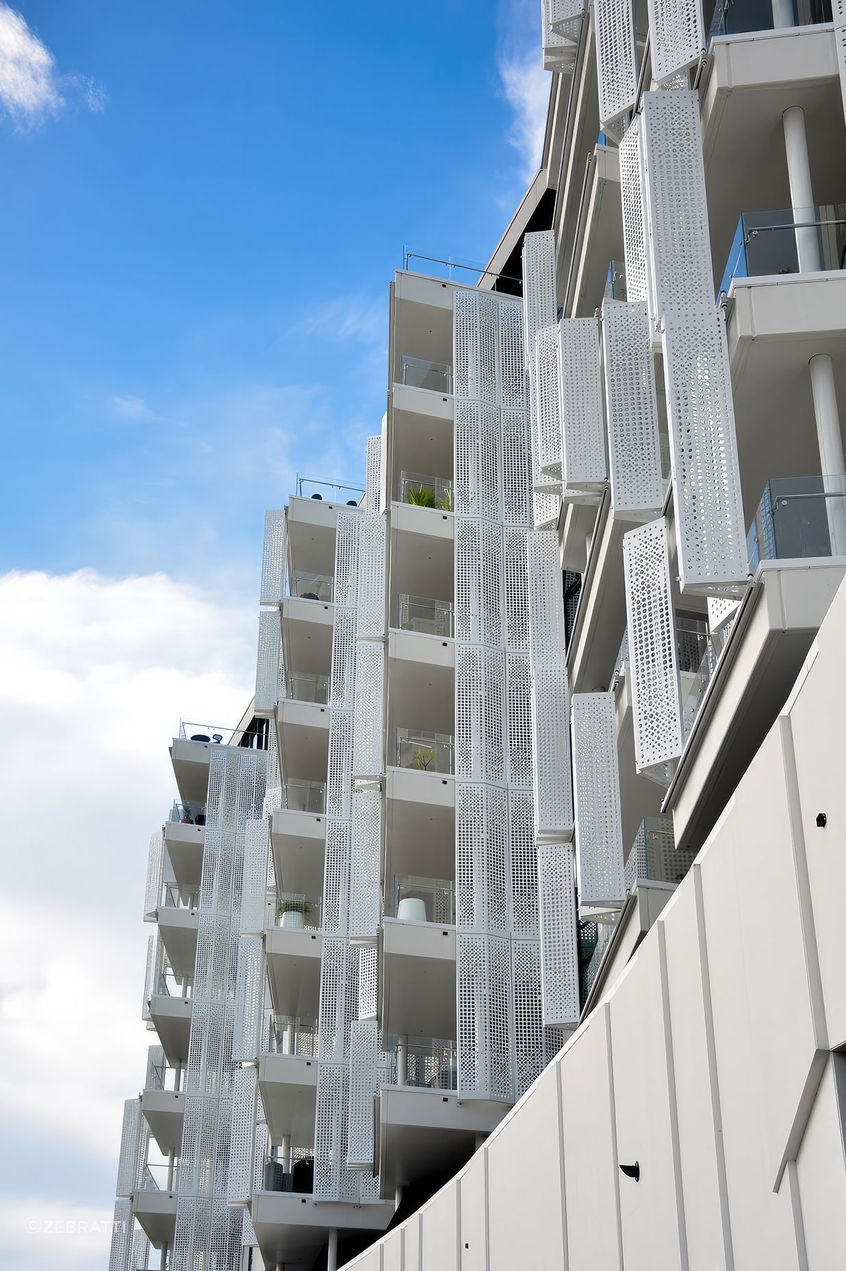 upAlexandra-Park-Apartments-8-fix-standard-scale-200x.jpg