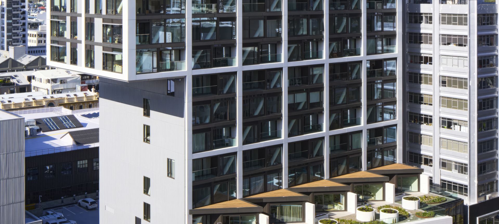 Victoria Lane Apartments banner