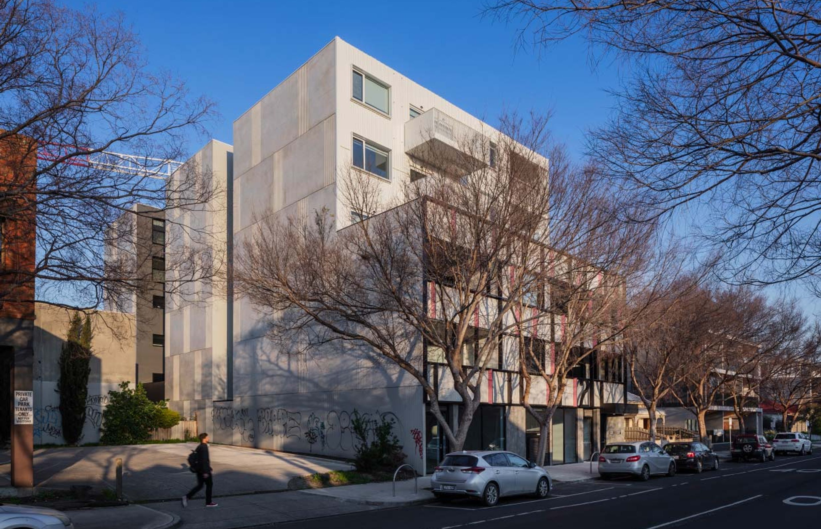 21 Victoria – Footscray