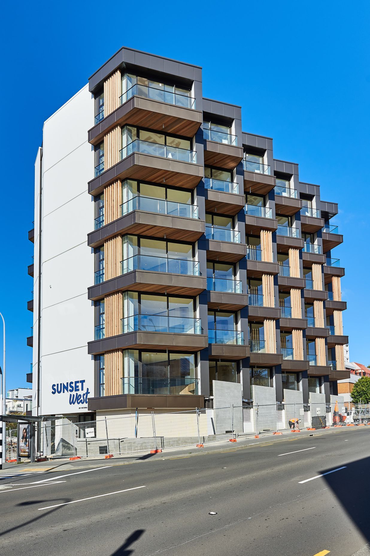 Sunset West Apartments - Wellington