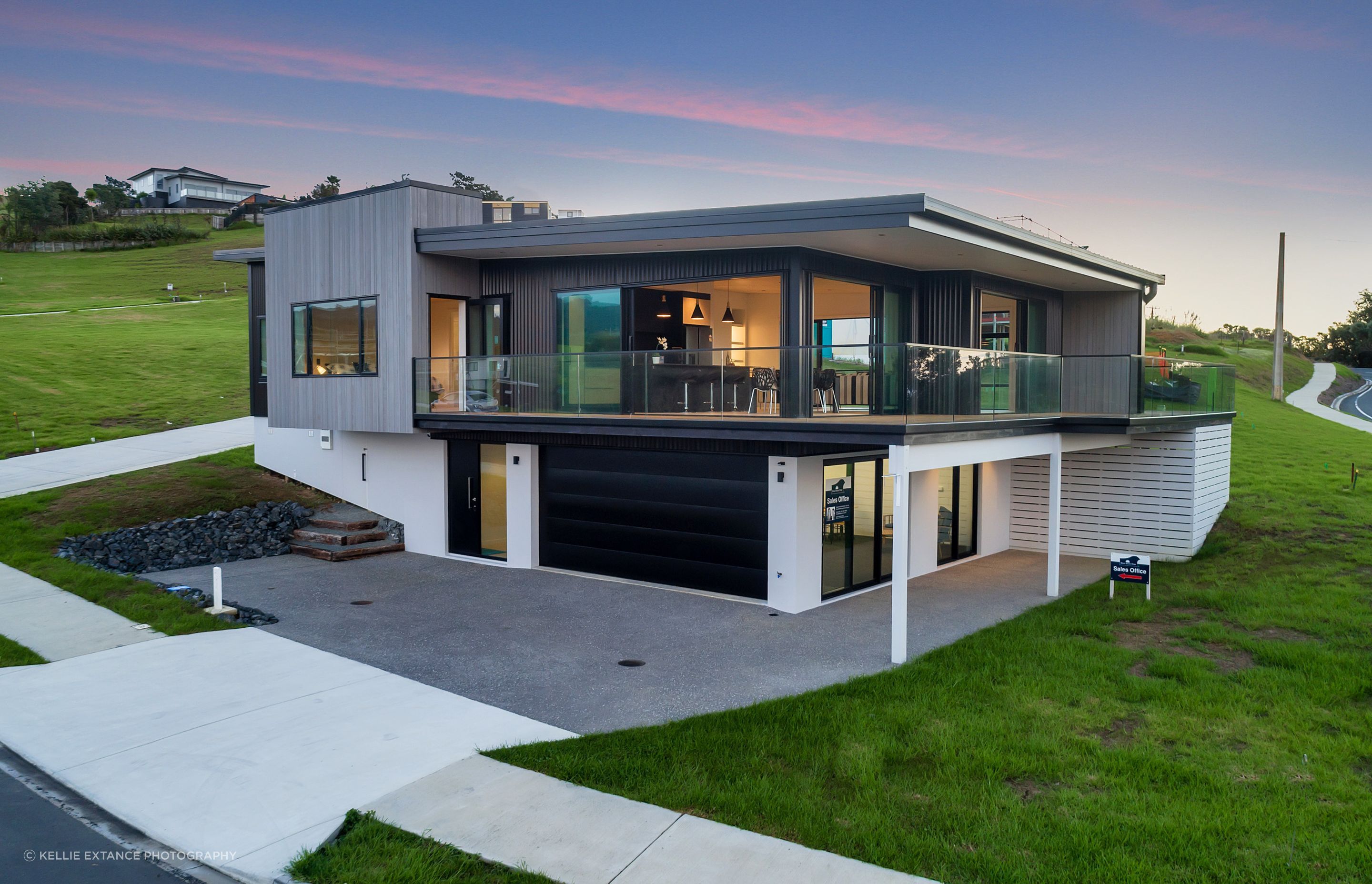 Blue Moon Rise Residence