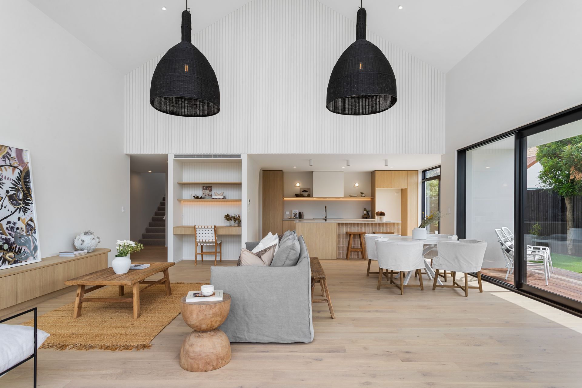 005Open2viewID551562-ColensoSt36Sumner.jpg