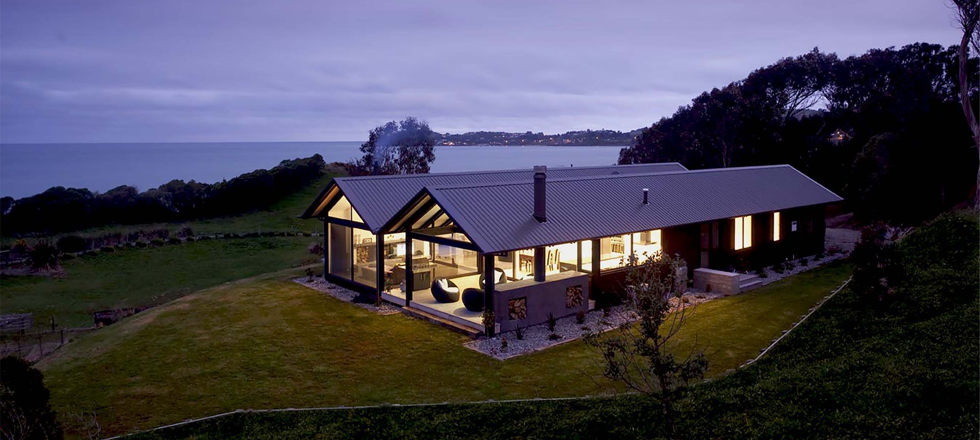 Seaside Bach - Moeraki banner