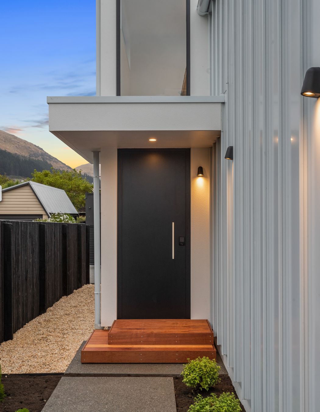 024Open2viewID551562-ColensoSt36Sumner.jpg