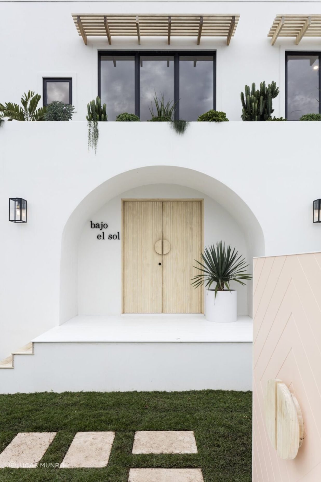 02Facade16-scaled.jpg