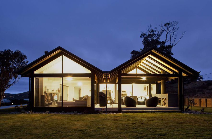 Seaside Bach - Moeraki