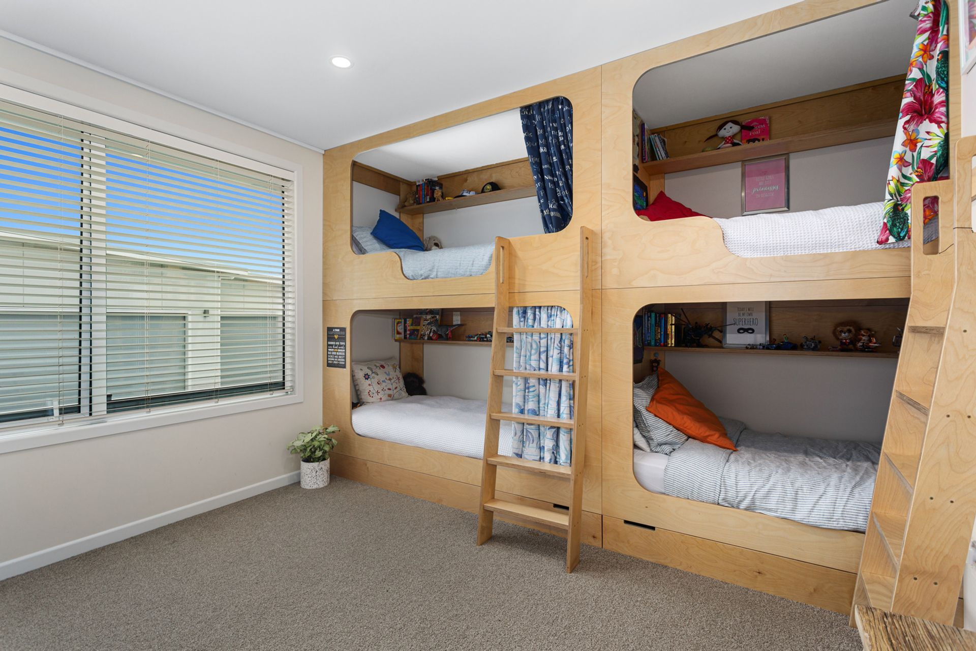 Tiny house living at the beach