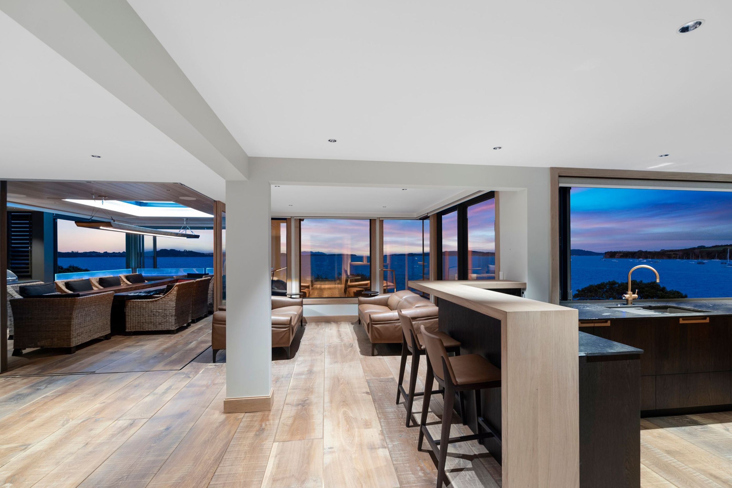 Inside, because the task became one of reorganisation rather than starting over, the focus turned to creating a true indoor-outdoor connection for the main living area