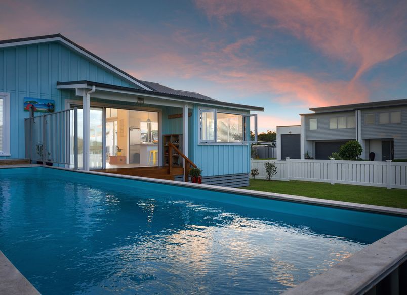 Tiny house living at the beach