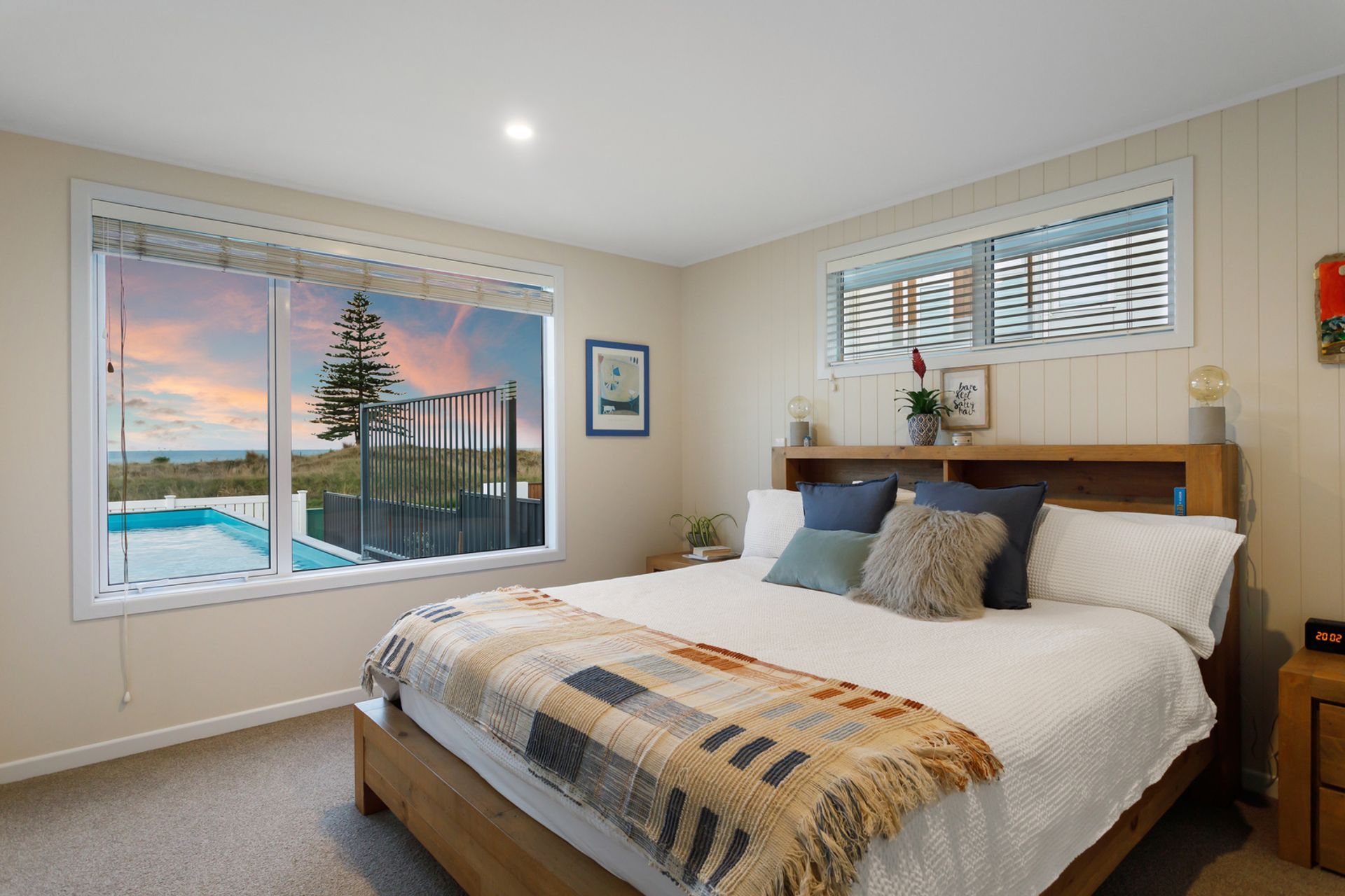 Tiny house living at the beach