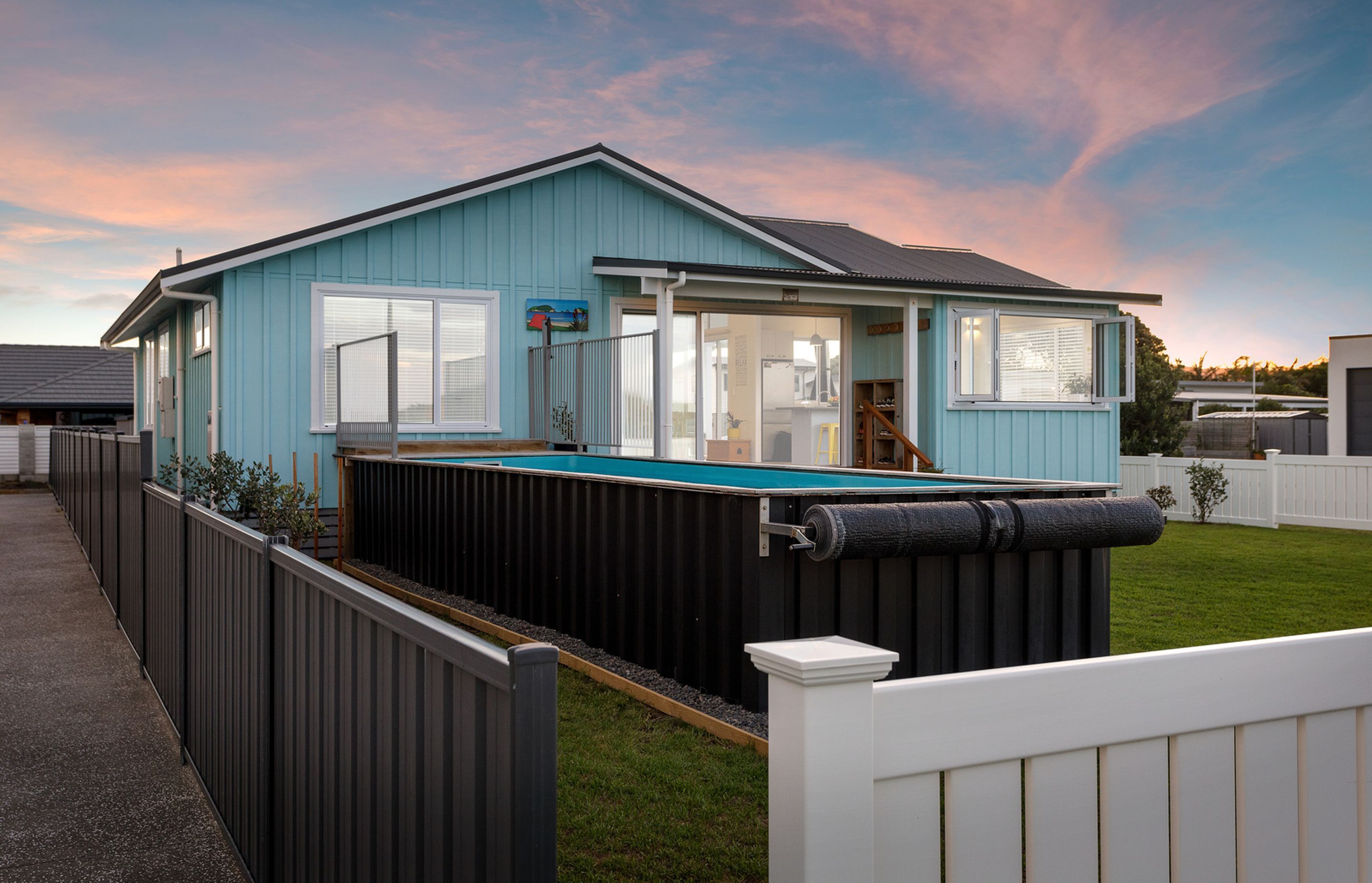 Tiny house living at the beach