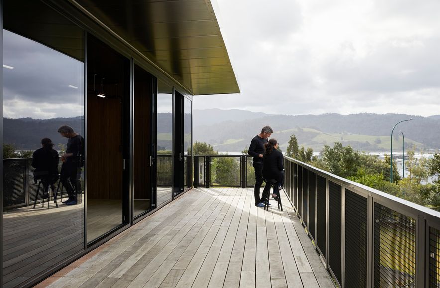 NZ Steel - Panorama Bach