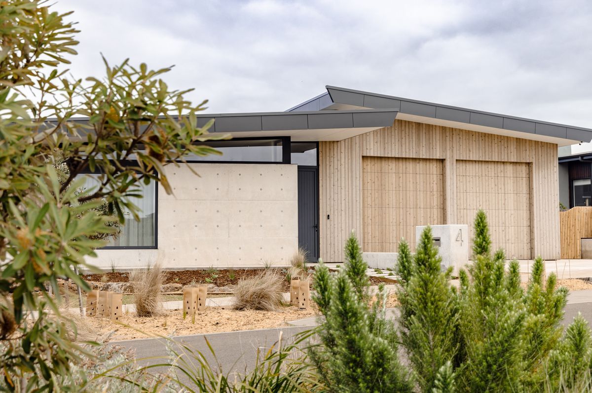 Saltbush Retreat