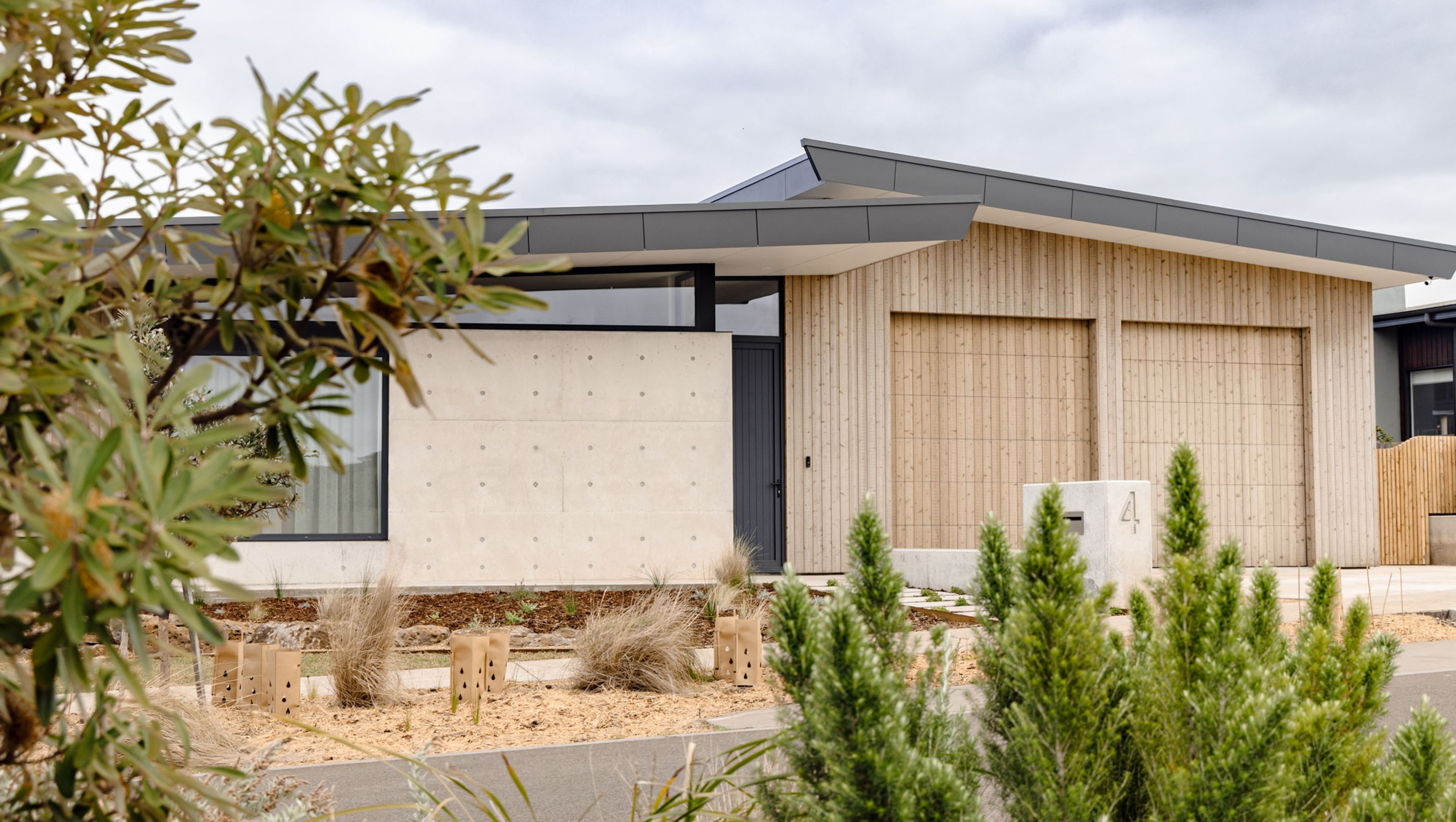 Saltbush Retreat