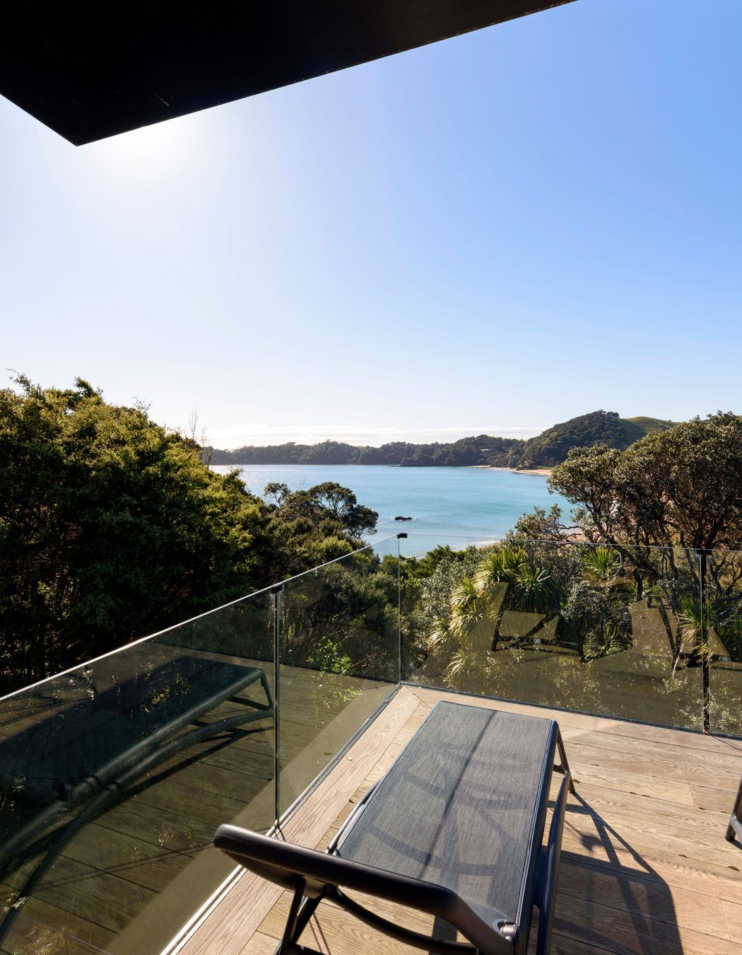 1-Wooleys-St-Matapouri107.jpg