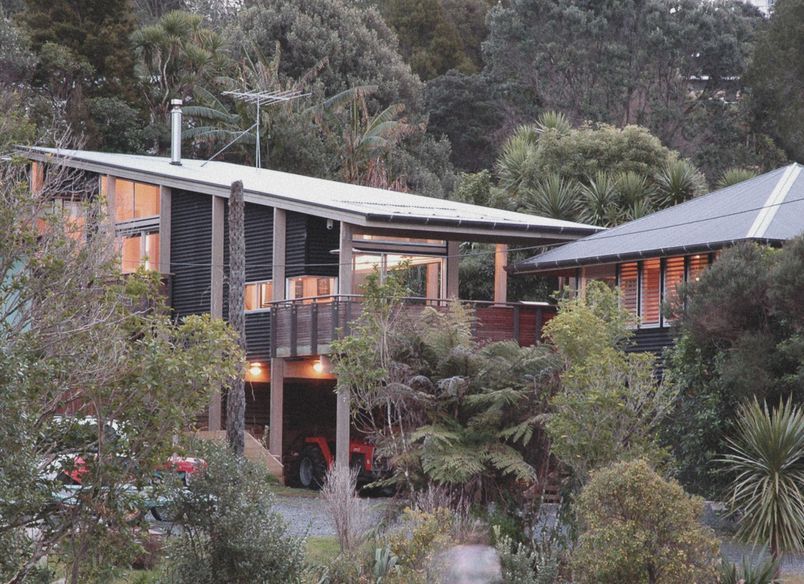 Buckletons Beach House