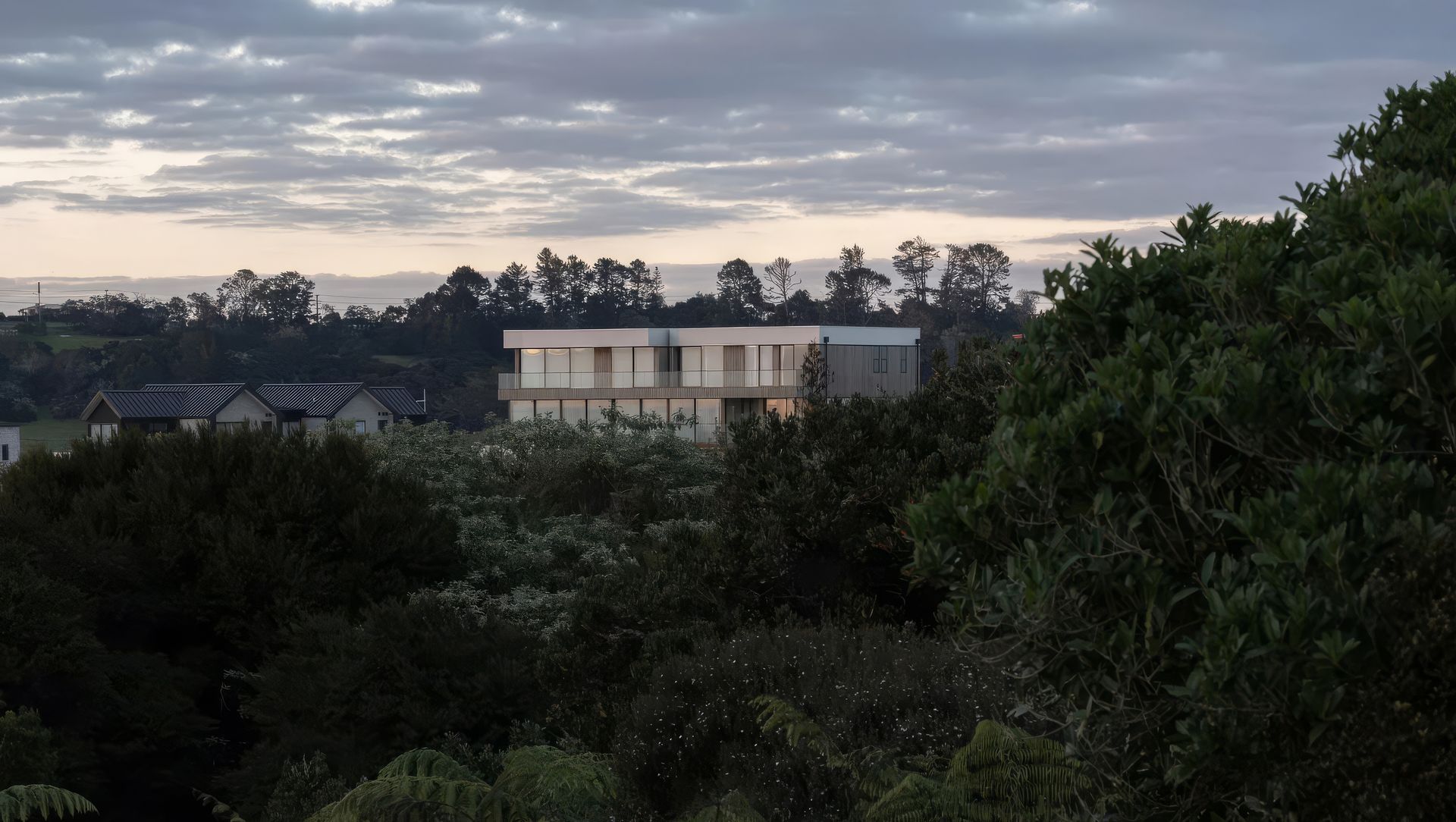 Long Bay House banner