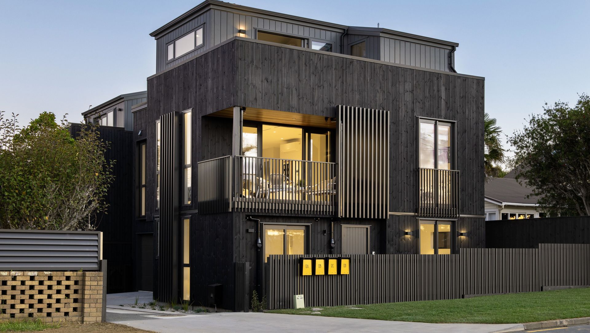 12 Kowhai Road banner