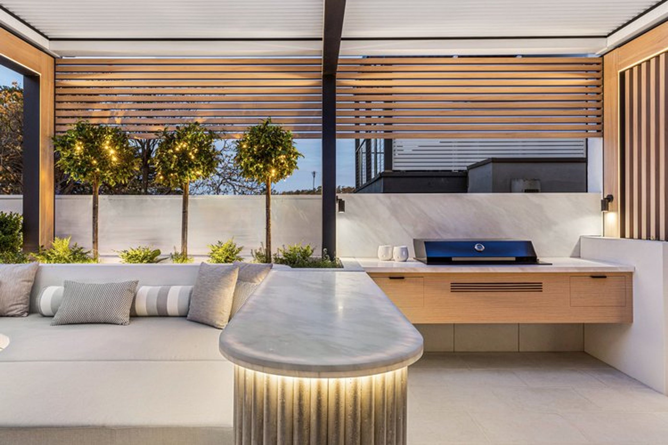 13MillsBeachCls239-v2.jpg