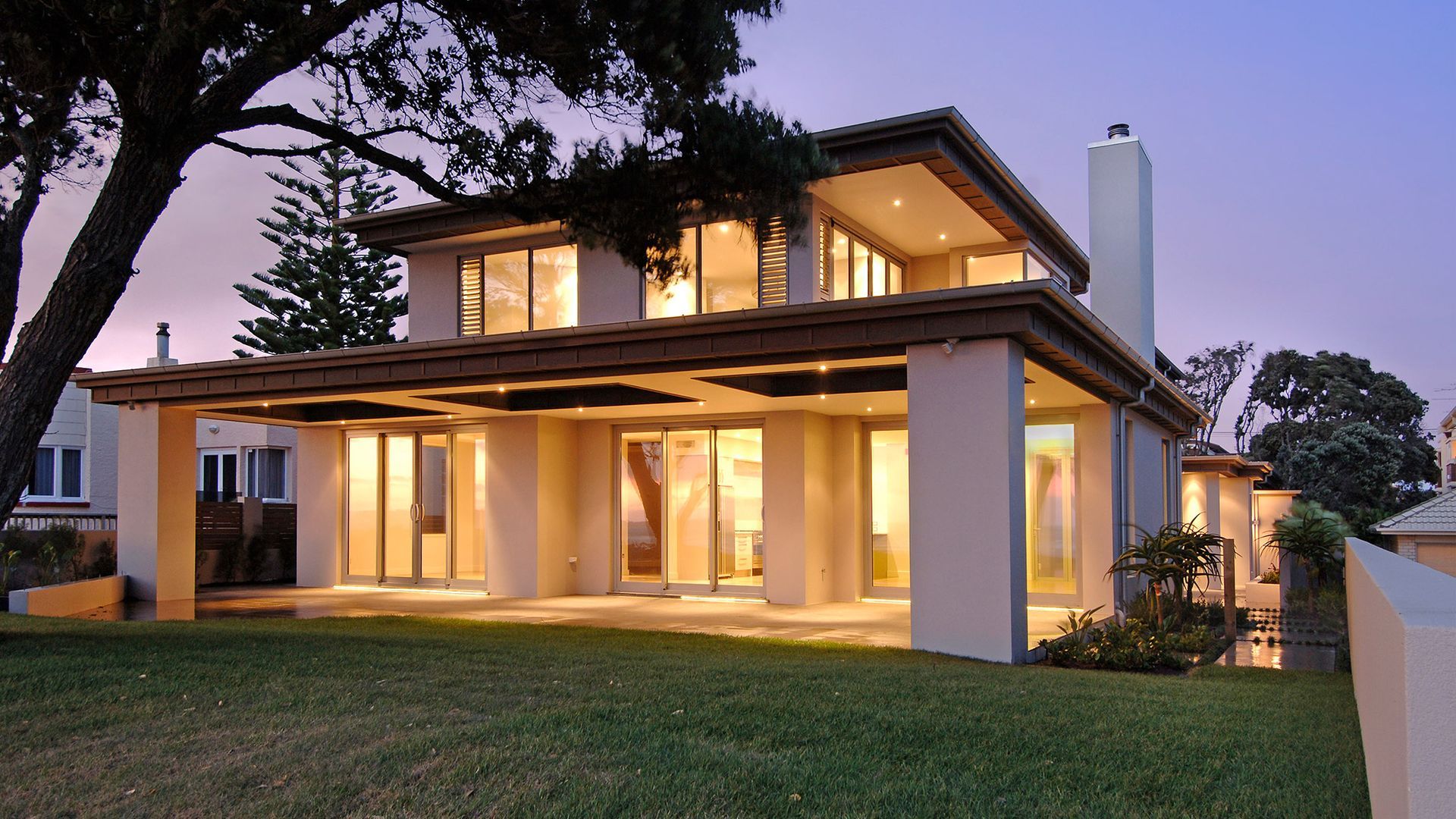 Executive Beachfront Masonry Home banner