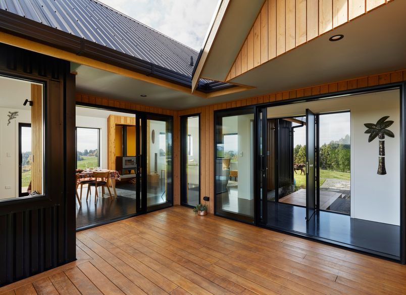 Te Ngahere a Kataraina - Kathy's forest house