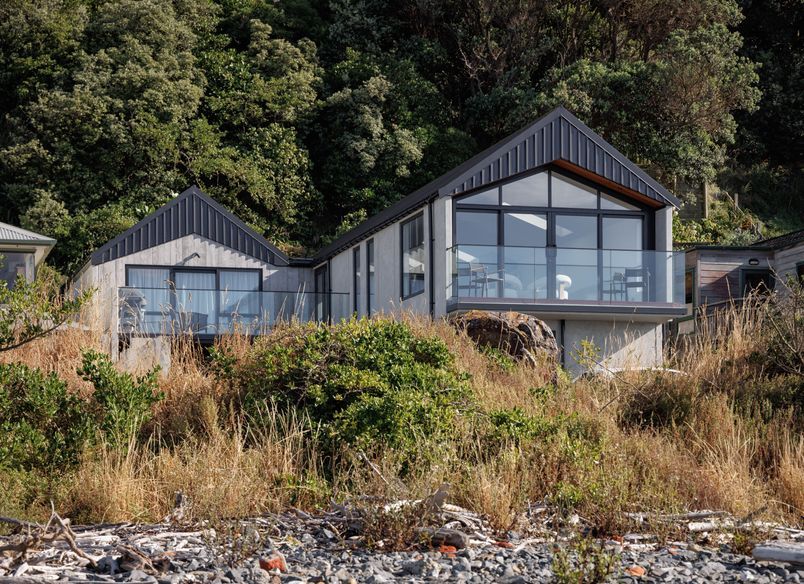 A house on the raw edge