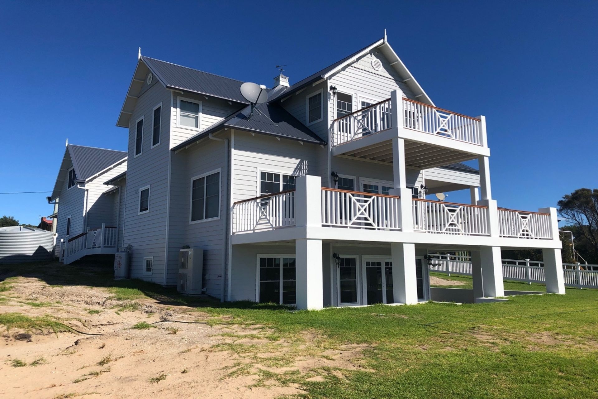 Exterior Rear. Photography: Hawksley Developments