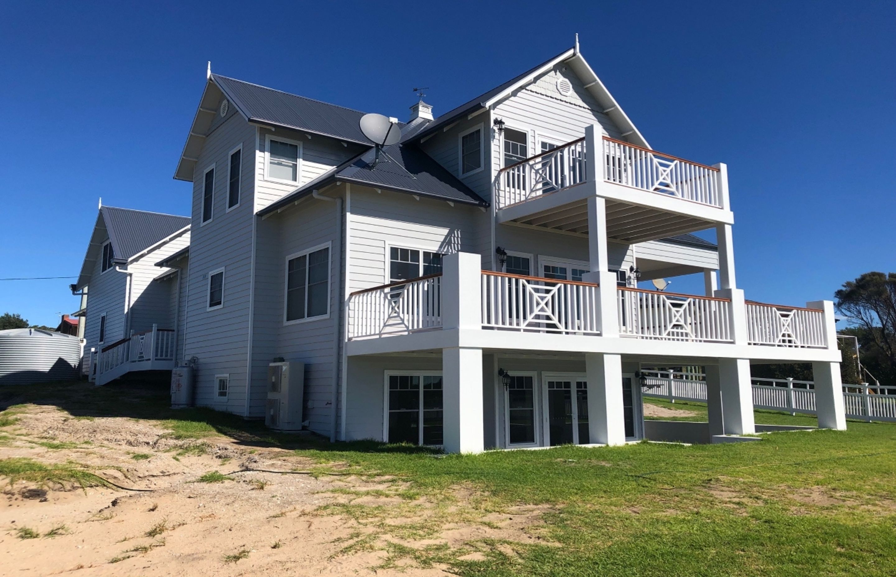 Exterior Rear. Photography: Hawksley Developments