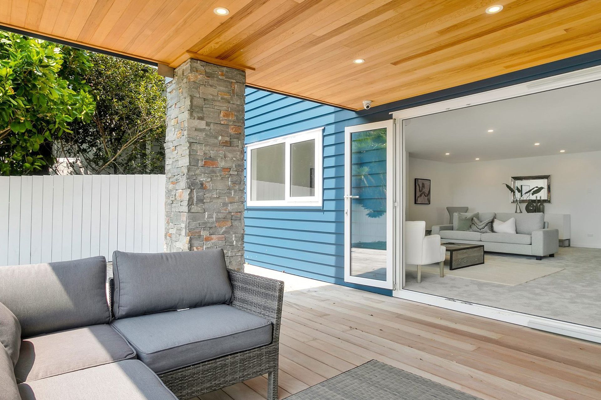 Murrays Bay, Scarboro Terrace Residence