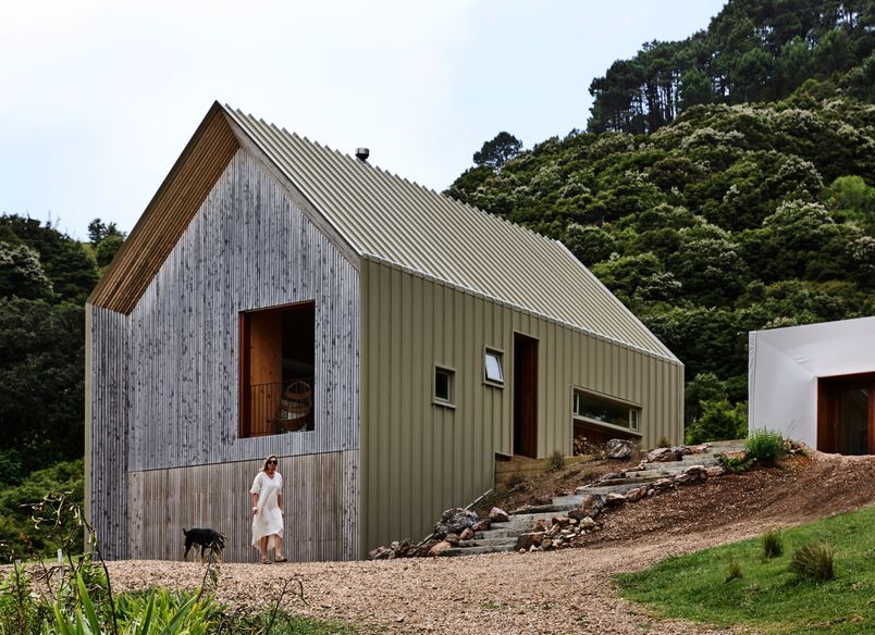 Awaawaroa House