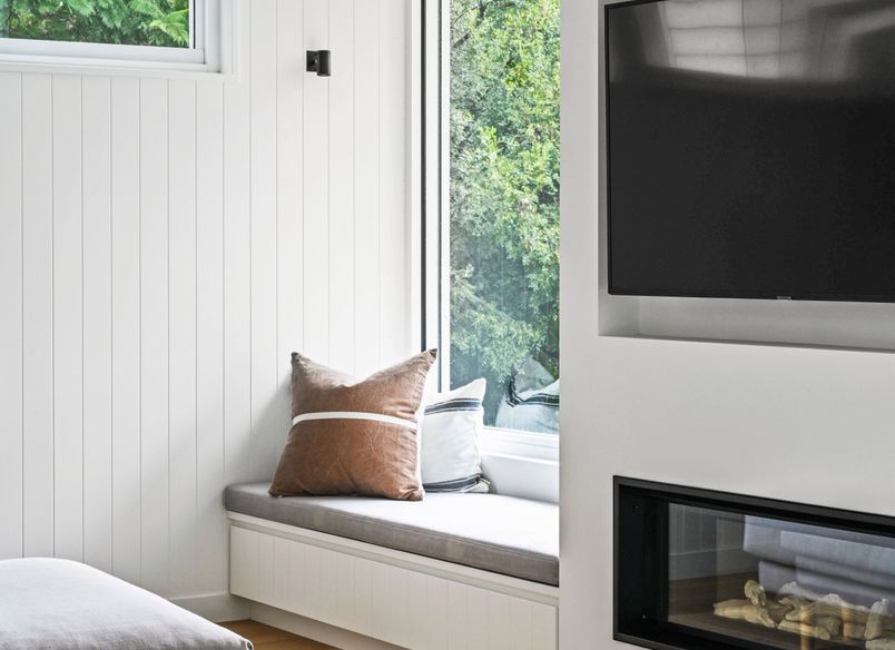 1A - Luxury Minimal "Beach House"