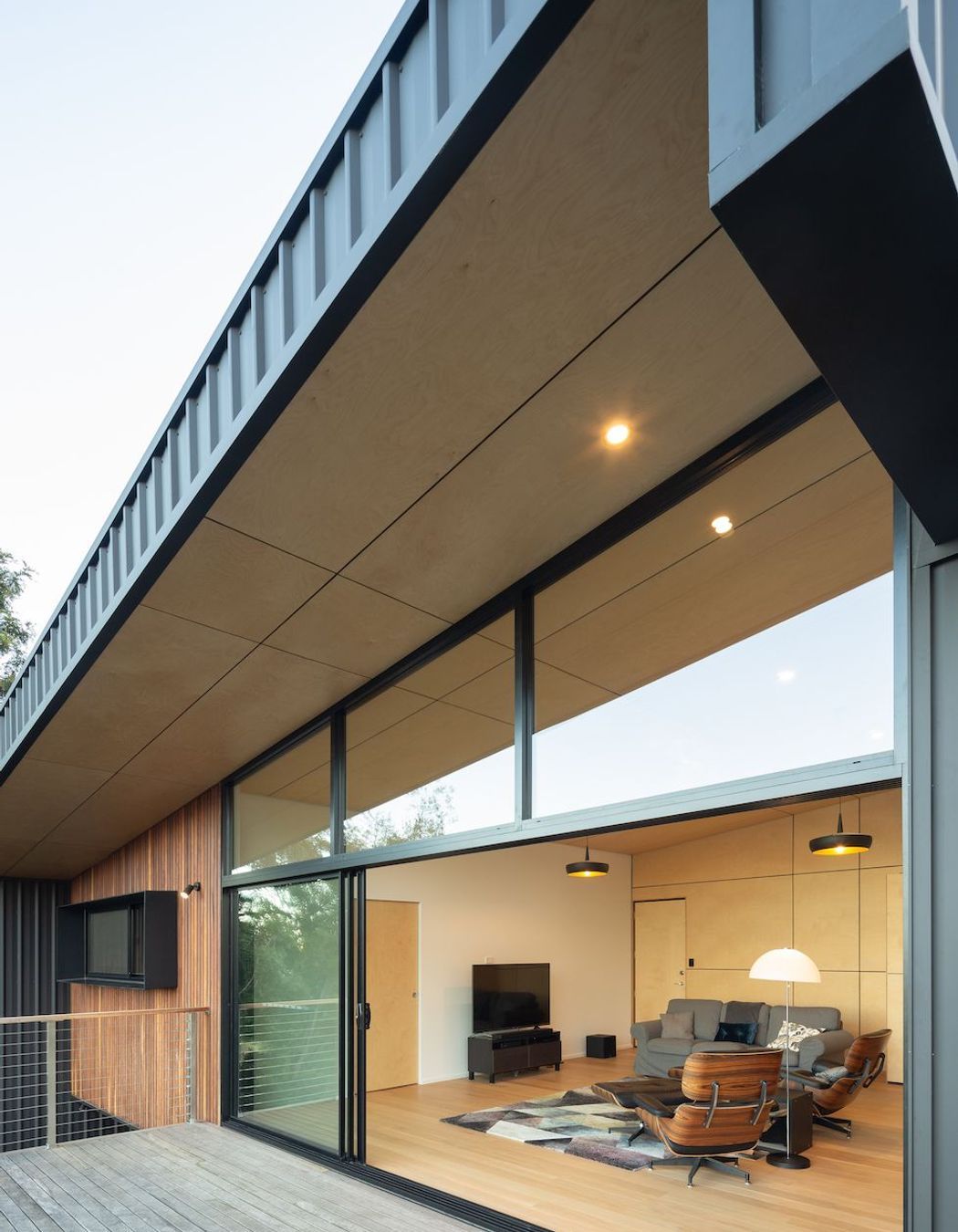 Bonnie Beach Residence
