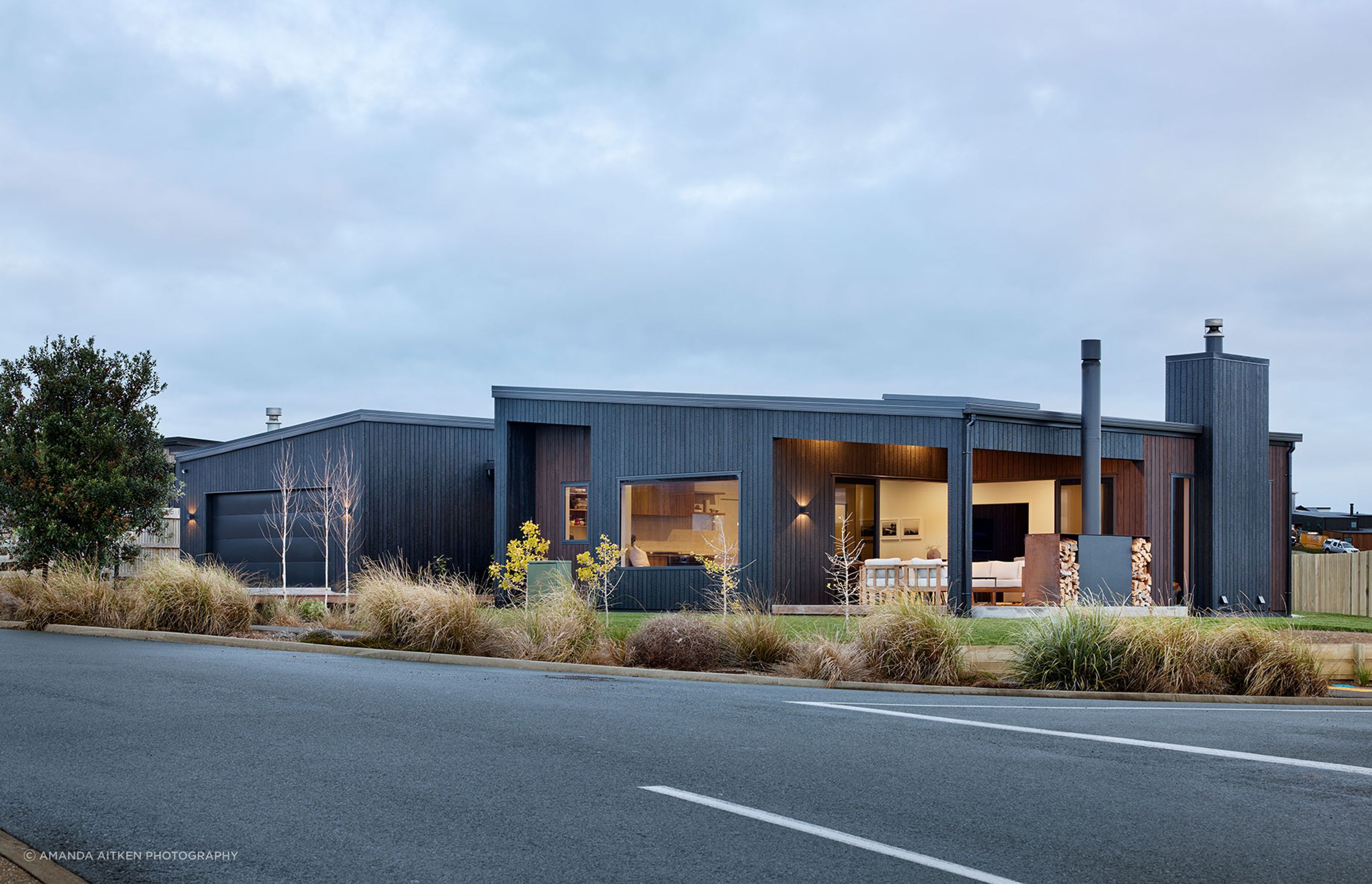 22026exteriorroadview.jpg