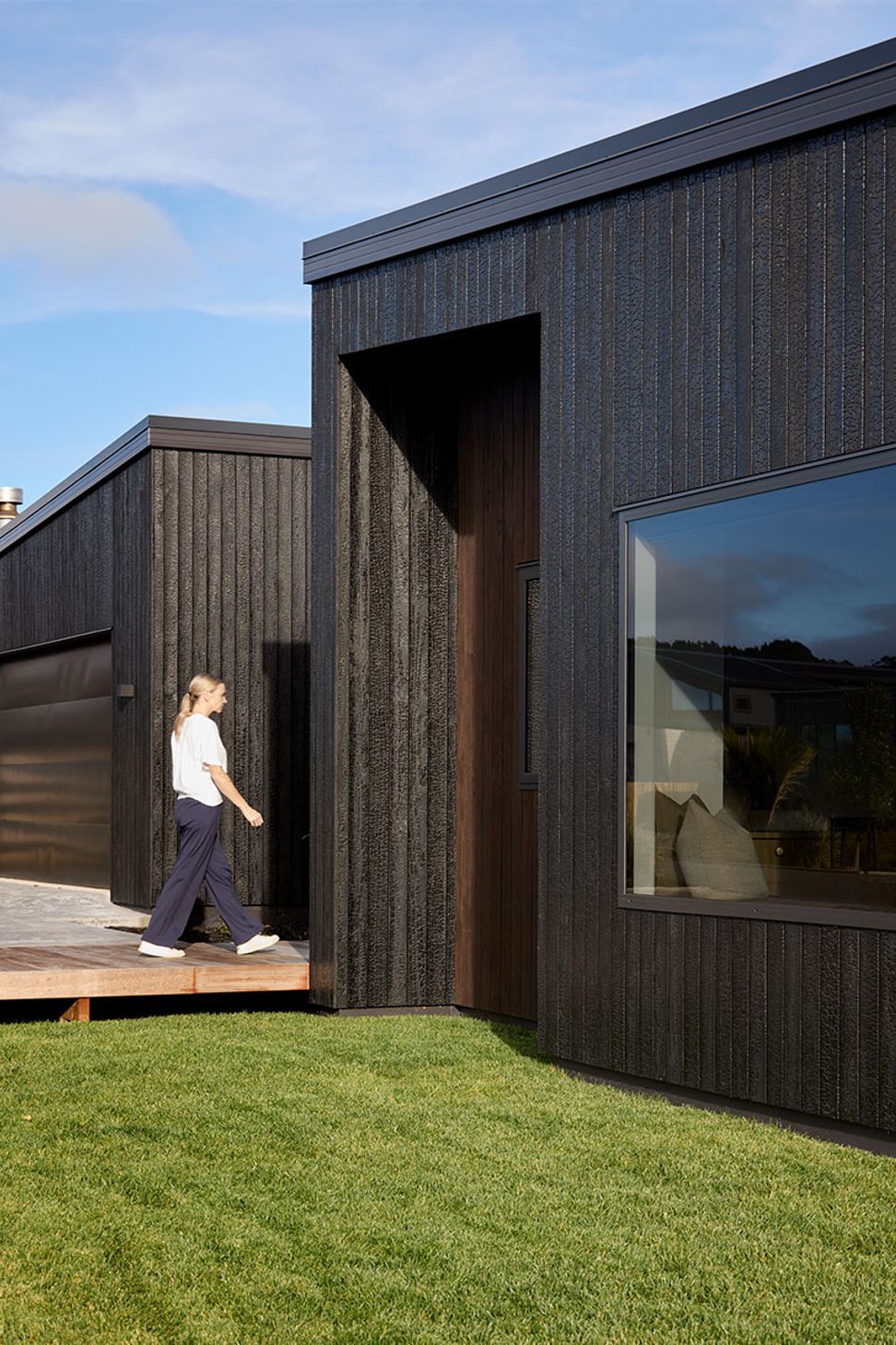 22026exteriortimbercladding.jpg