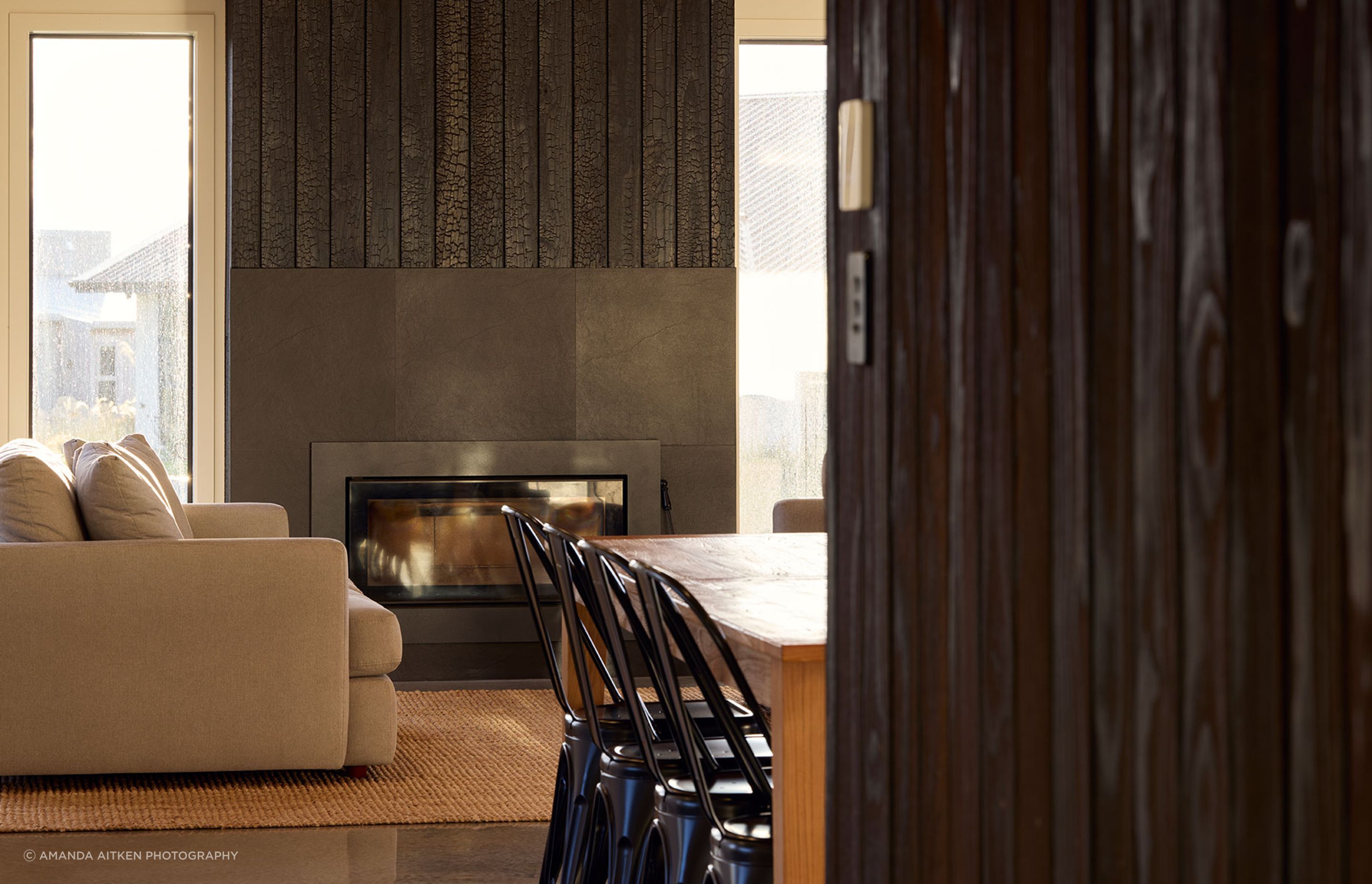 22026interiortimbercladdinggasfire.jpg