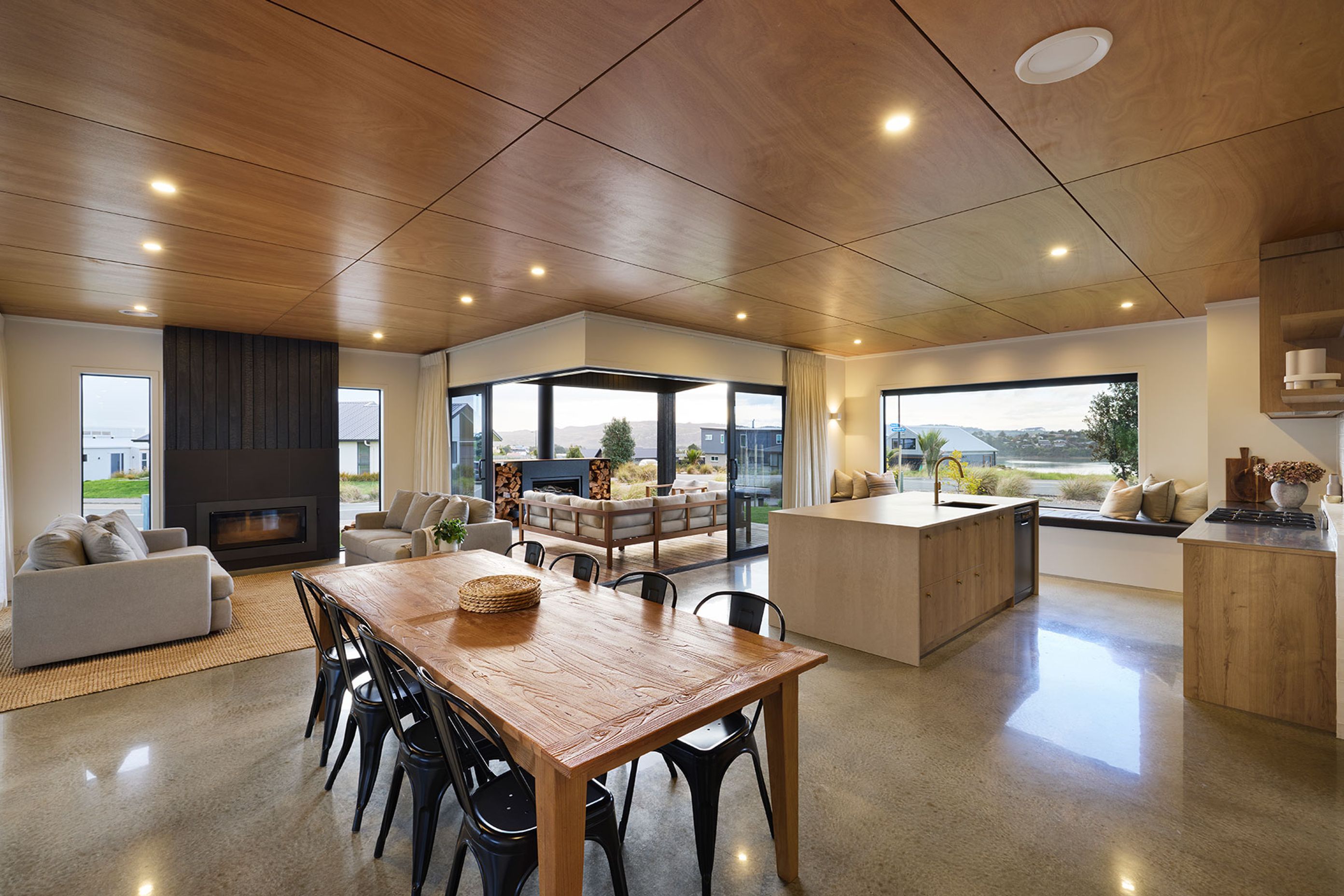 22026openplanlivingandkitchenarea.jpg