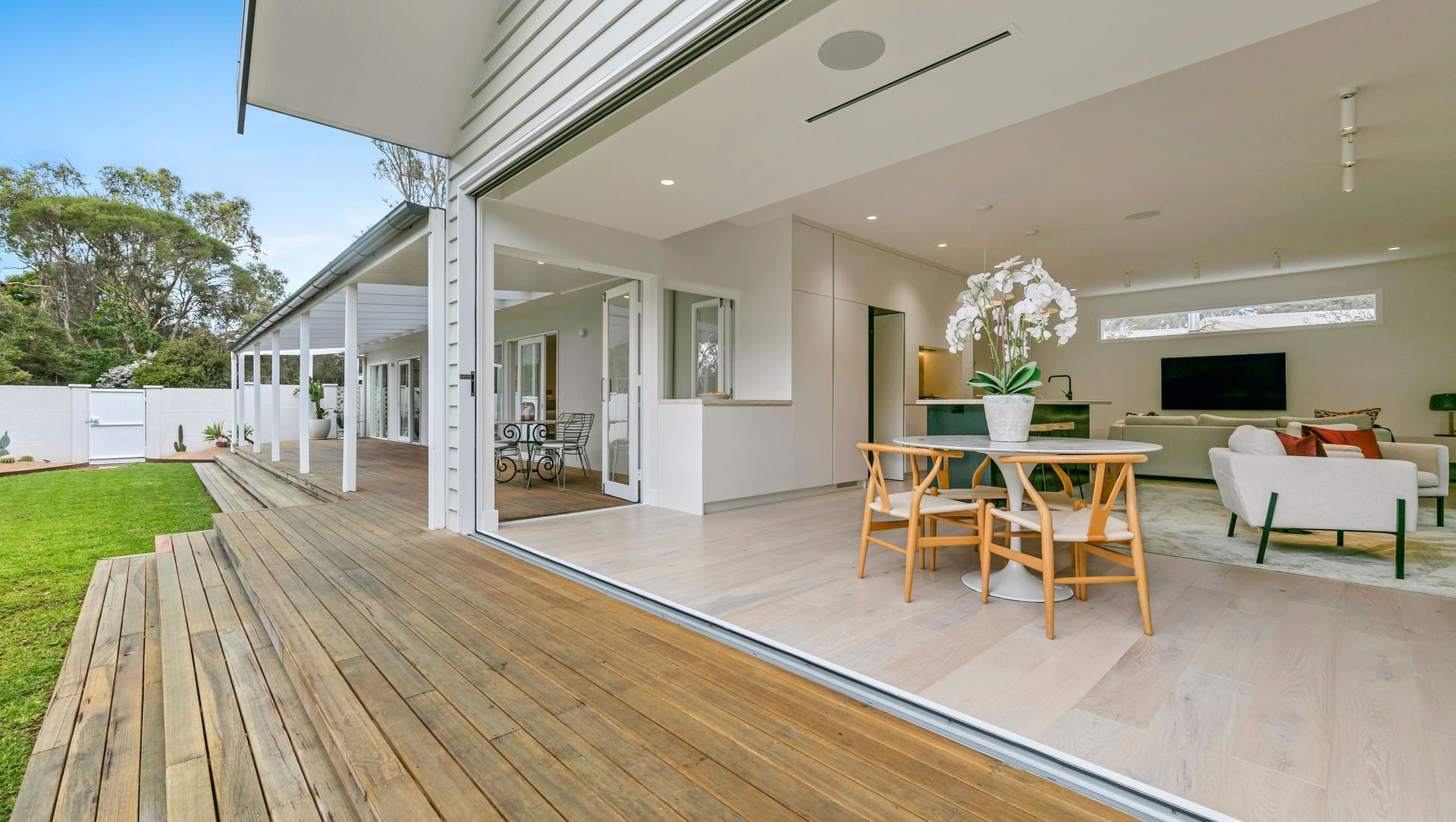 Somers Beach House banner