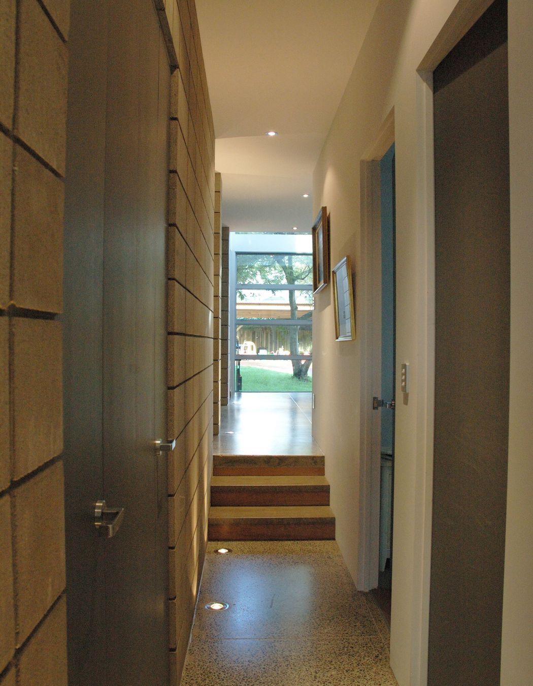 22DSC0041-fix.jpg