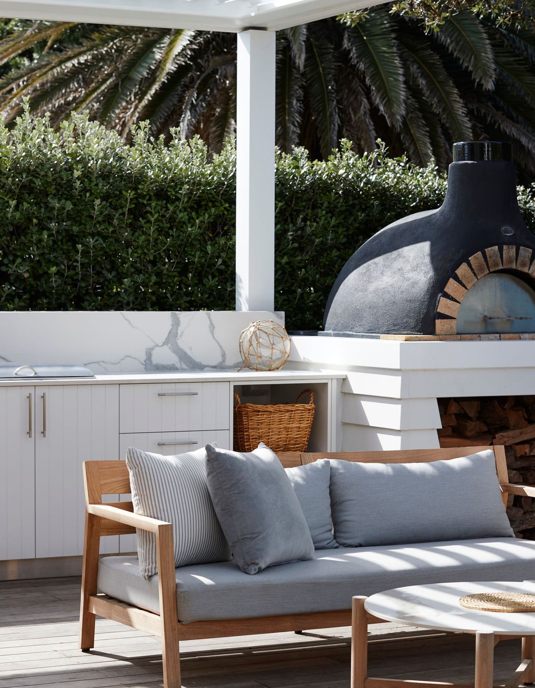 2302-Island-Interiors-13-The-Strand3840x-v2.jpg