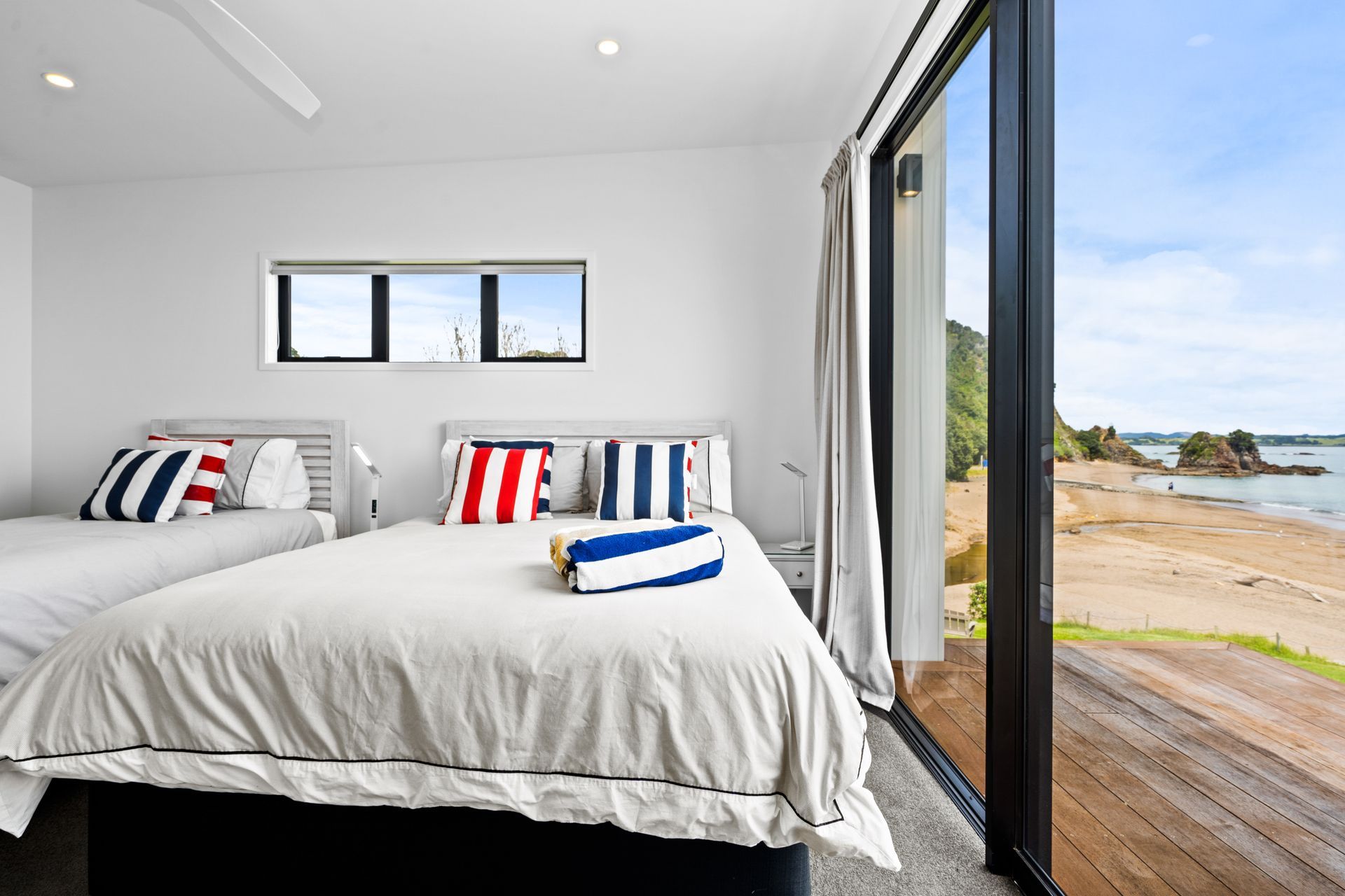 Seascape - Tapeka Point, Russell